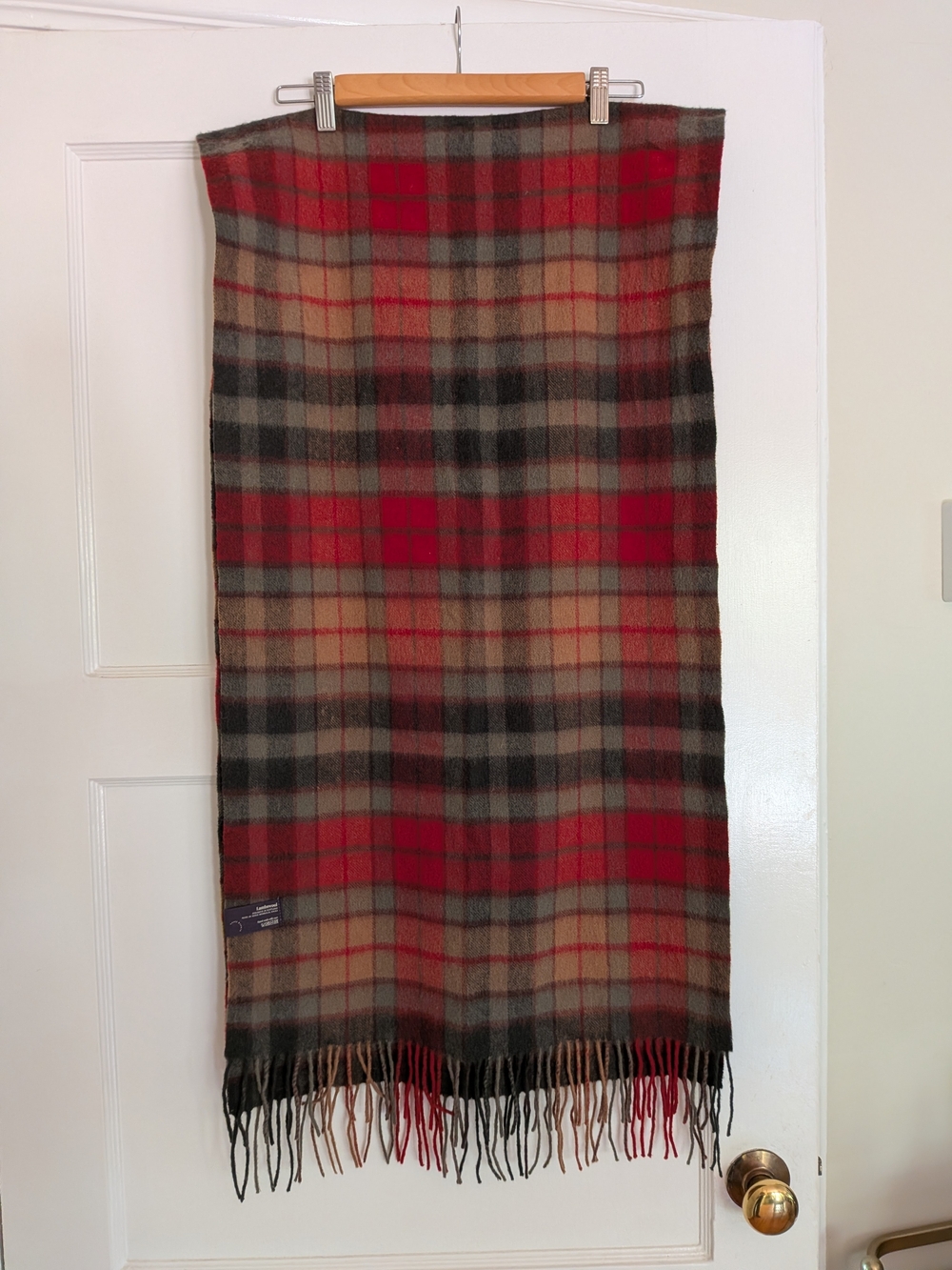 Tartan Blanket Co. Lambswool Oversized Scarf in Buchanan Autumn Tartan